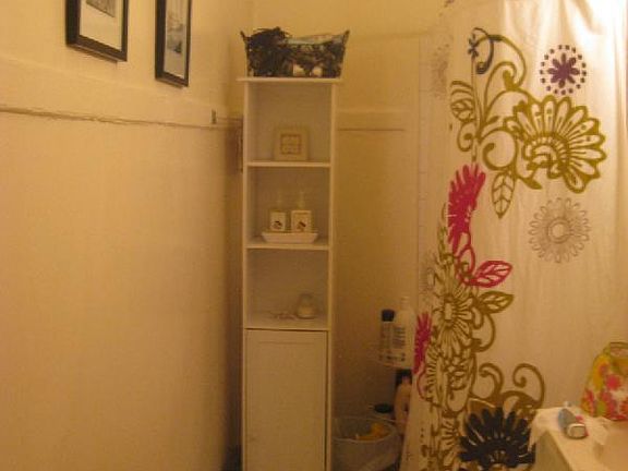 5th image of 636 W Arlington Pl #46E