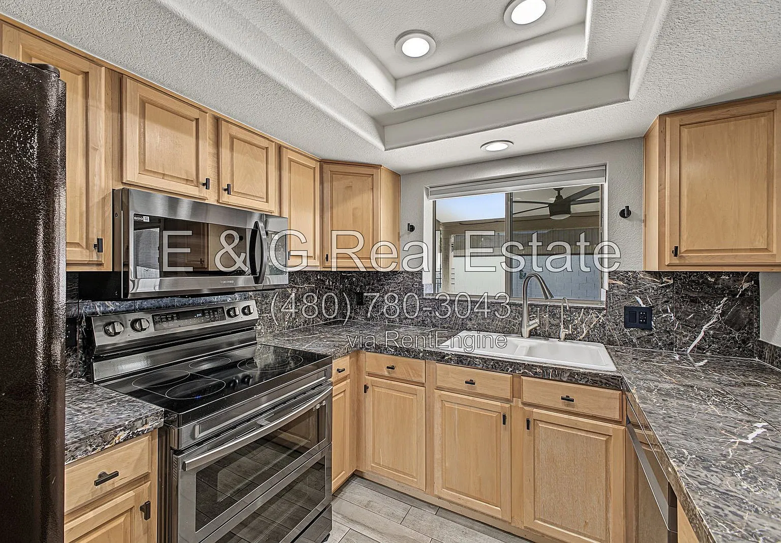 3 bed, 2.0 bath, 1876 sqft, $2,850 — Photo 3