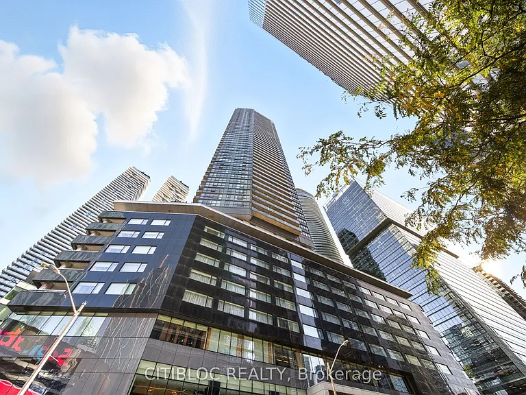 65 Bremner Blvd #4007 — Photo 49