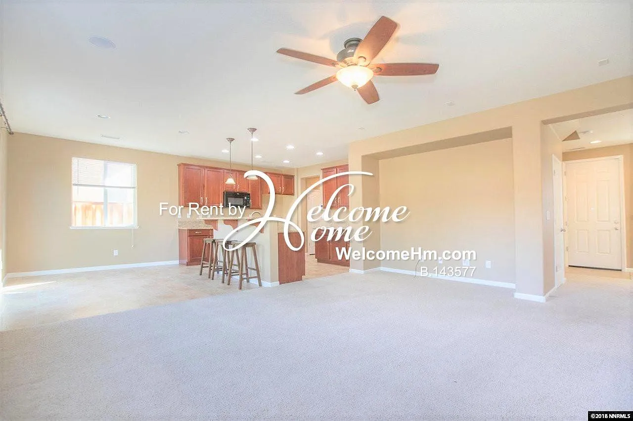 4 bed, 2390 sqft, $3,400 — Photo 4