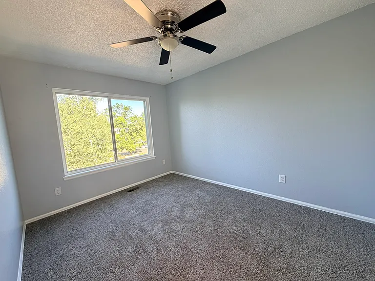 2nd Bedroom UL