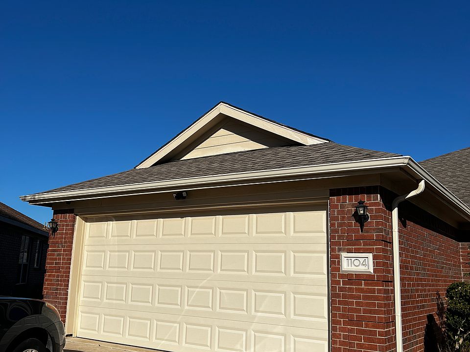 1st image of 1104 Sunny Creek Ln