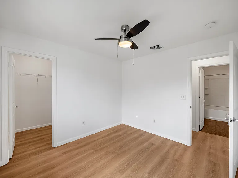 87-1676 Mokila St — Photo 15