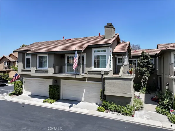 512 S Hollydale Ln, Anaheim, CA 92808