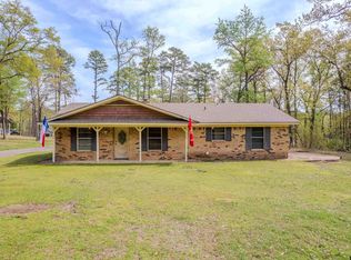 102 King Henry Rd, Scroggins, TX 75480