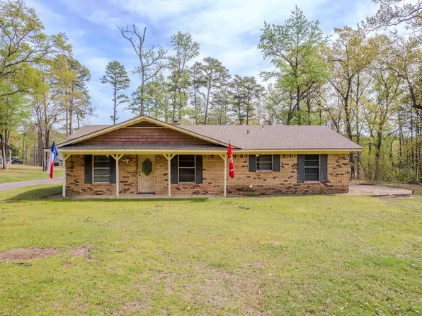 102 King Henry Rd, Scroggins, TX 75480