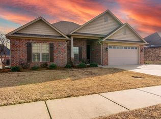 1730 Sylar Cir, Conway, AR 72034