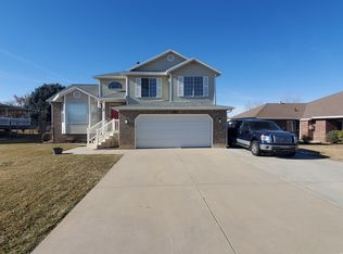 4061 S 2175 W, Roy, UT 84067