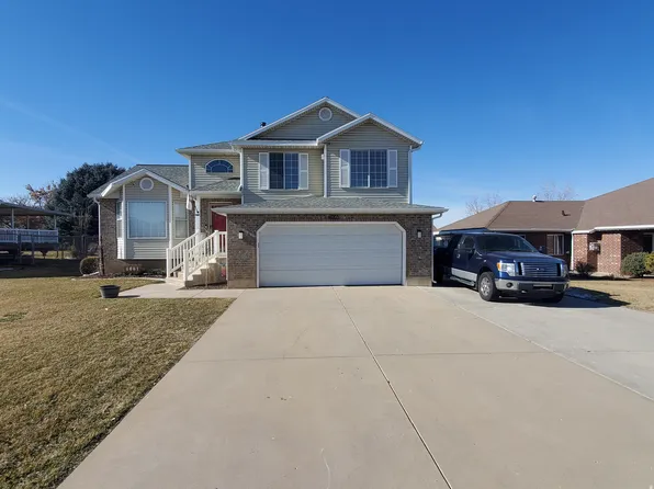 4061 S 2175 W, Roy, UT 84067