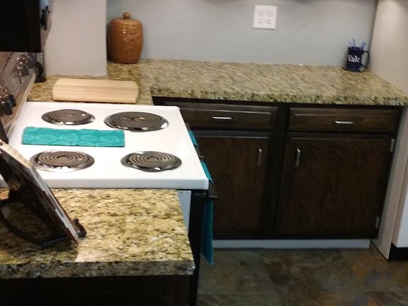 5th image of 642 Whalley Ave #2