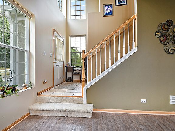 4th image of 24840 W Gates Ln