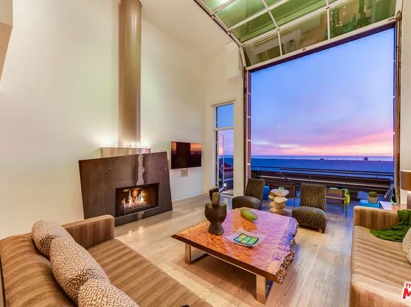 1273 Palisades Beach Rd, Santa Monica, CA 90401