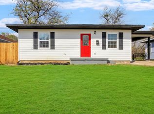 1024 Osborne Ln, Fort Worth, TX 76112