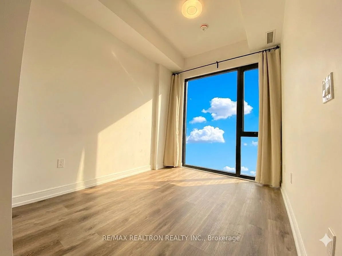 2 bed, $1,699 — Photo 3
