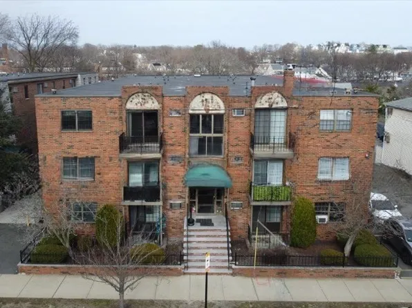 358 Broadway APT 22, Lynn, MA 01904