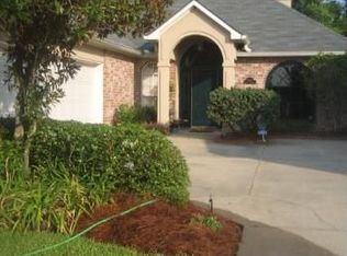 5922 Glen Cove Dr, Baton Rouge, LA 70809