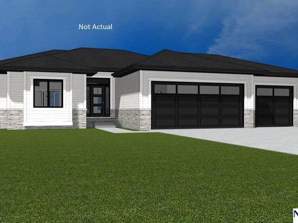 9433 Wilderness Sky Dr, Lincoln, NE 68516