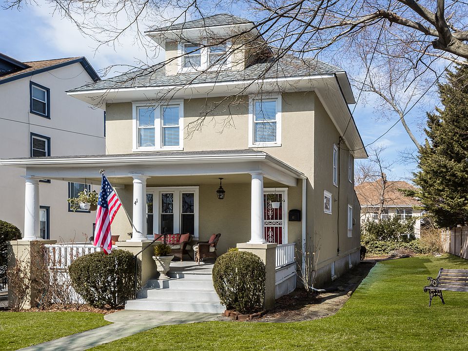 1st image of 41 Cassilis Ave