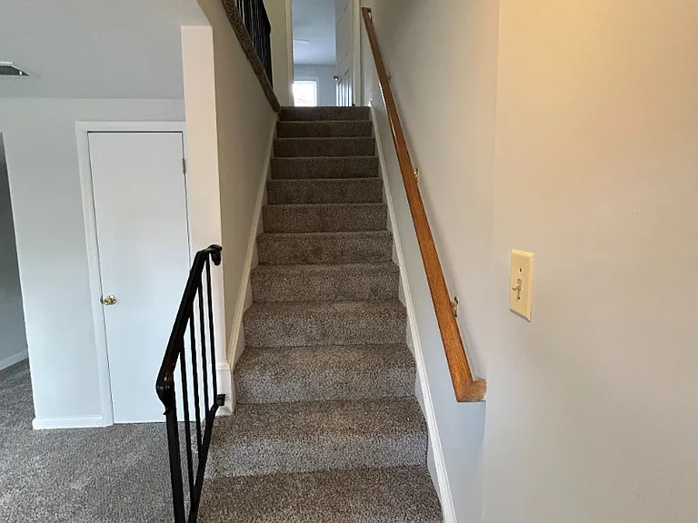 Longview — Photo 170