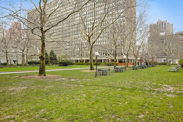 Rented by Douglas Elliman | media 11