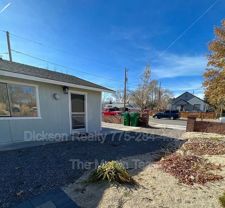 1565 G St