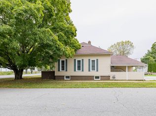 413 W Main St, Brook, IN 47922