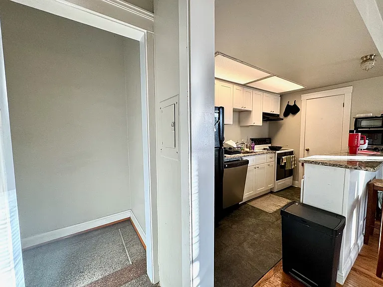 Nixon St. Apartments — Photo 48