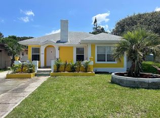 350 Pelican Ave, Daytona Beach, FL 32118