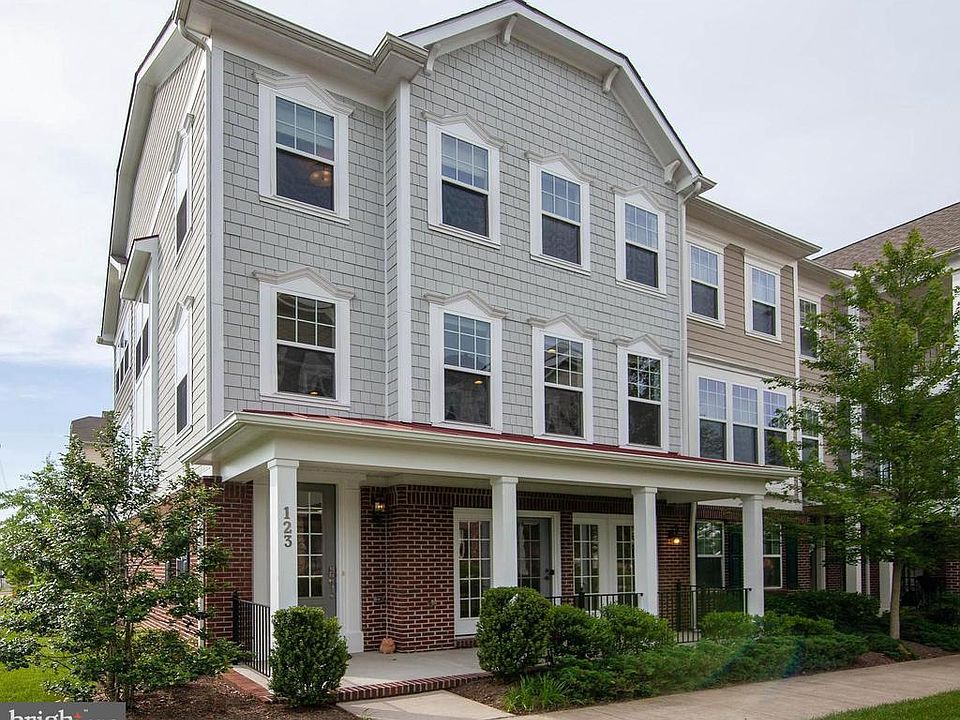 1st image of 123 Anthem Ave