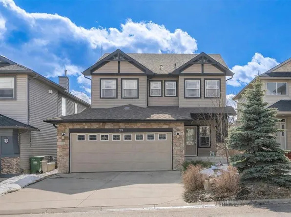 29 NE Royal Birch Hl NW, Calgary, AB T3G 5X7