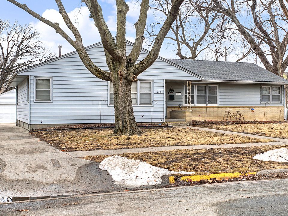 1st image of 1312/1314 Wilson Ave