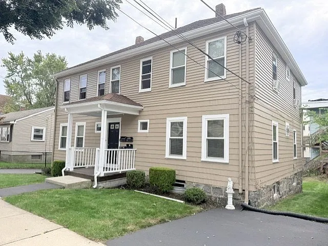 1 bed, 1.0 bath, 625 sqft, $1,650 — Photo 1
