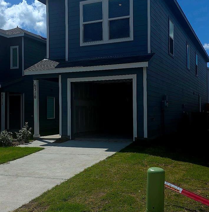 1st image of 6310 Sandpiper Ln