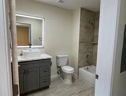 355 N 18th St #2101 — Photo 8