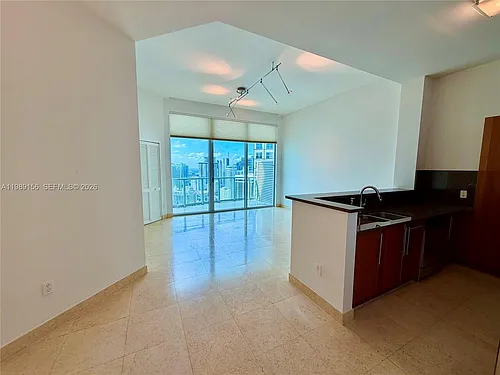 300 Biscayne Blvd #3805 Photo 1