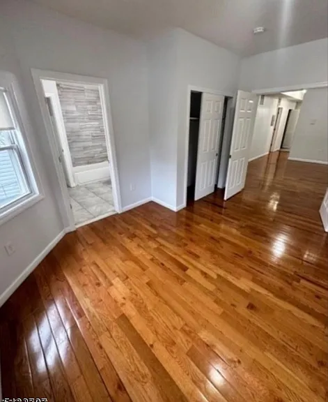 122 Littleton Ave — Photo 5