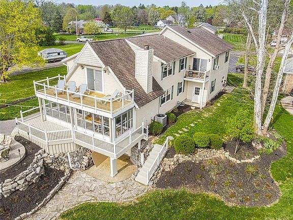 2nd image of 102 Lakengren Dr