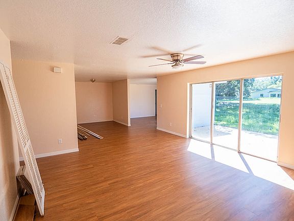 2nd image of 12041 Florida Woods Ln