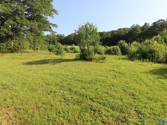 3rd image of 2001 Gaines Rd