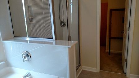 5th image of 580 Village East Cir