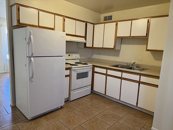 3rd image of 5305 W Thomas Rd