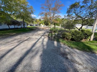 Vl 8 N Rath, Ludington, MI 49431