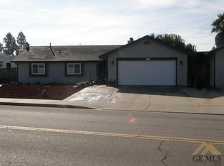 1248 Woodmere Rd, Santa Maria, CA 93455