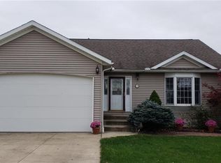 118 Cuyahoga Dr, Huron, OH