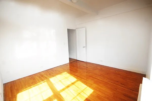 Rented by MetroNest | media 3
