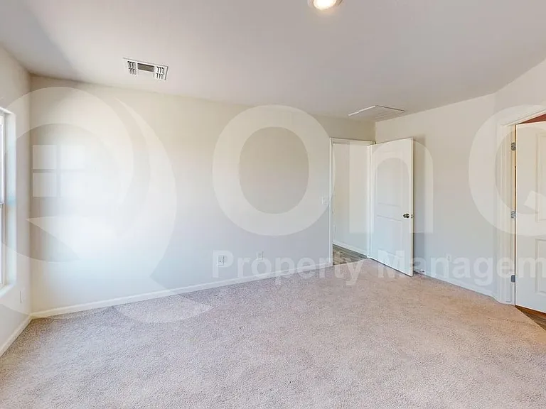 2064 E Velvet Pl — Photo 11