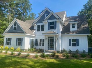 151 Sweetbriar Ln, Walterboro, SC 29488