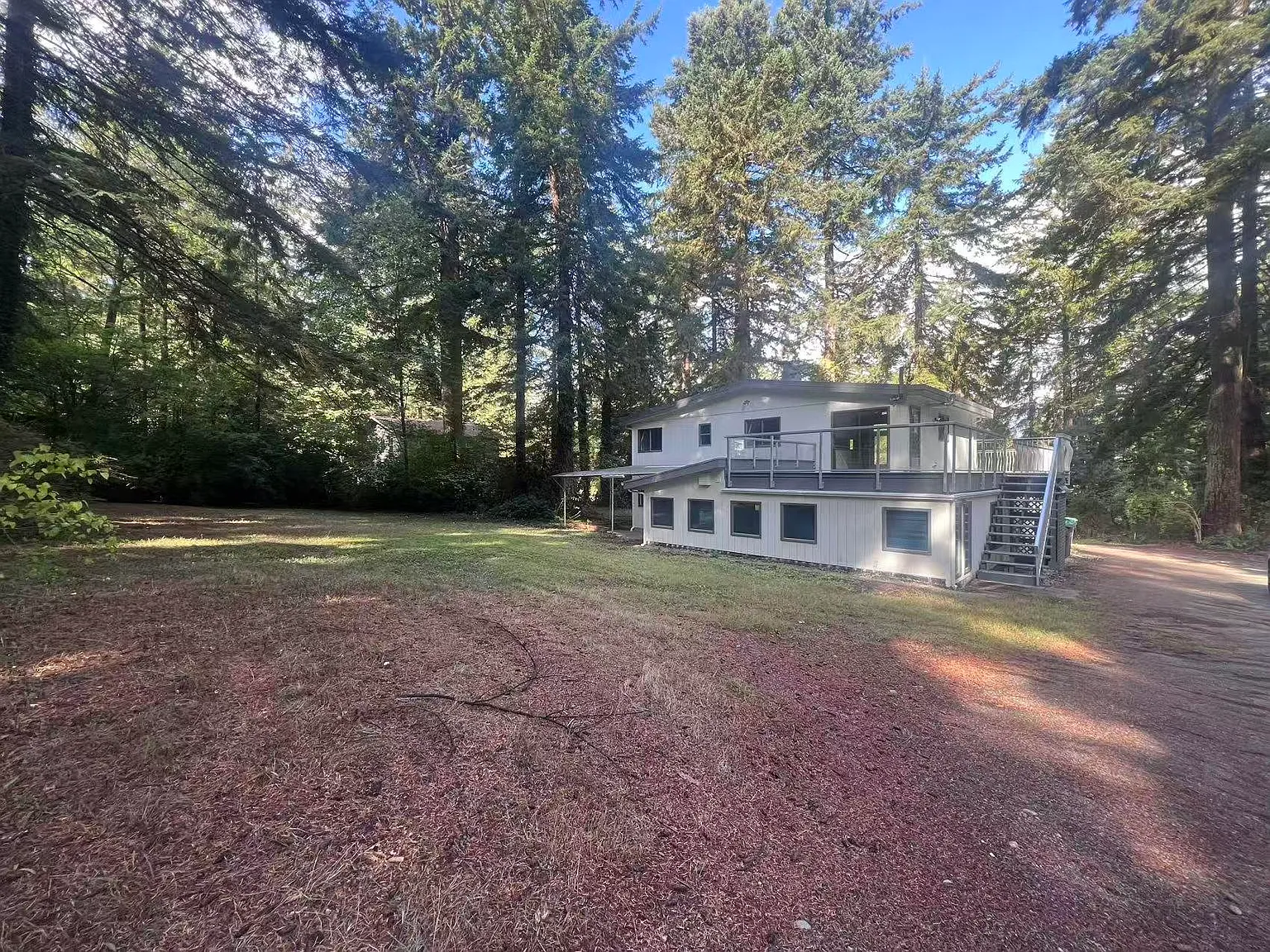 3 bed, 3210 sqft, $3,980 — Photo 2