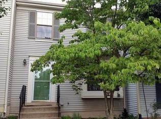 6650 Hunting Path Rd, Haymarket, VA 20169