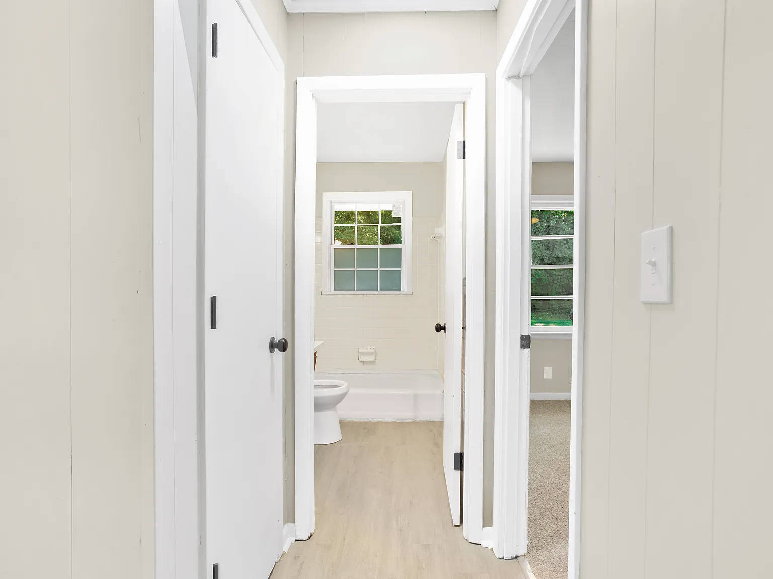 2 bed, 1000 sqft, $1,400 — Photo 4